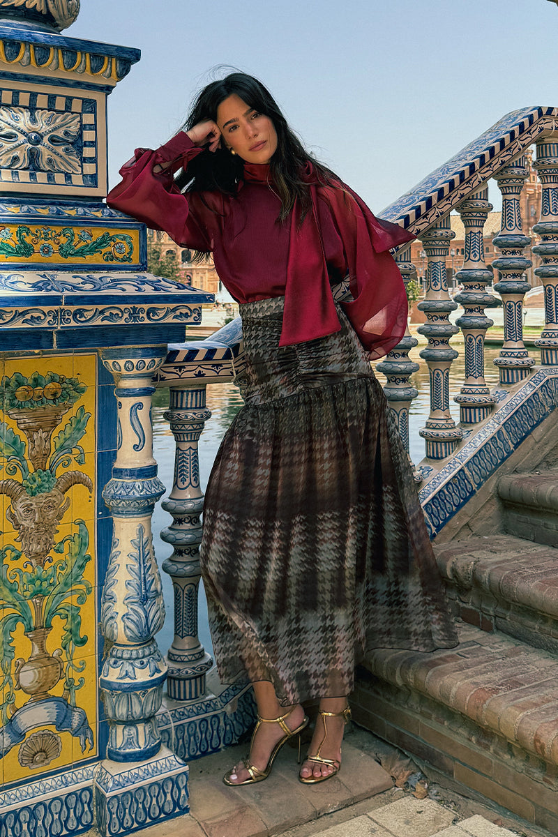 Falda Máscara image 8