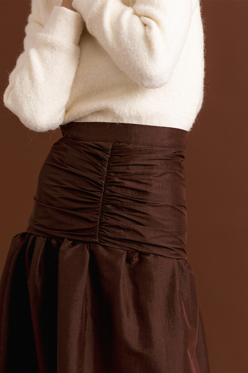 Falda Atenea